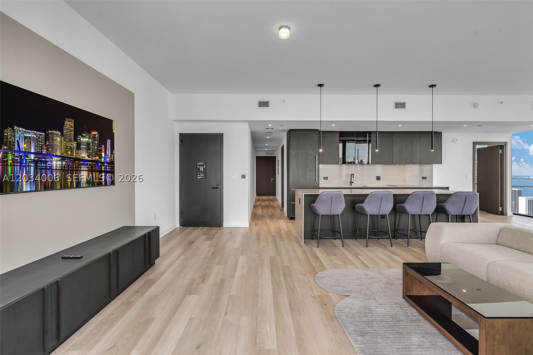 E11even Hotel and Residenc - Residential