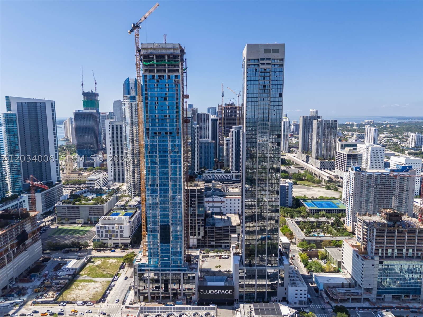 E11even Hotel and Residenc - Residential