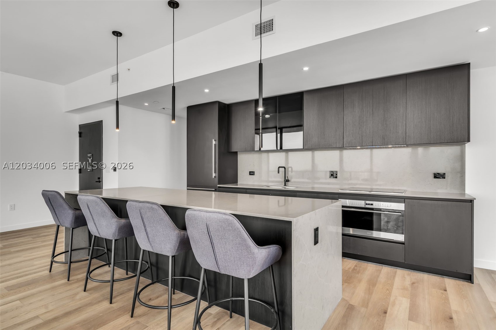 E11even Hotel and Residenc - Residential