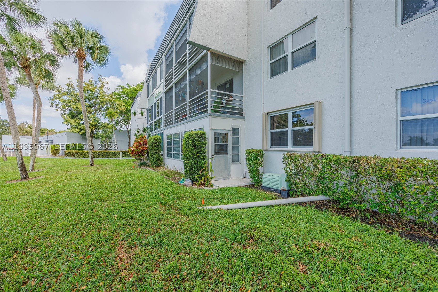 LIME BAY CONDOMINIUM 6 - Residential