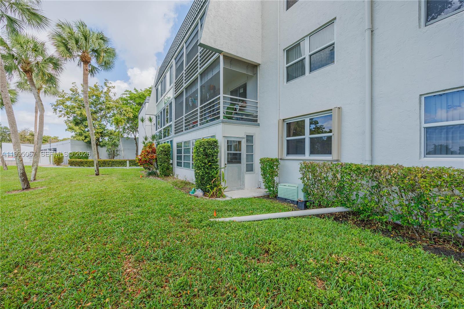 LIME BAY CONDOMINIUM 6 - Residential