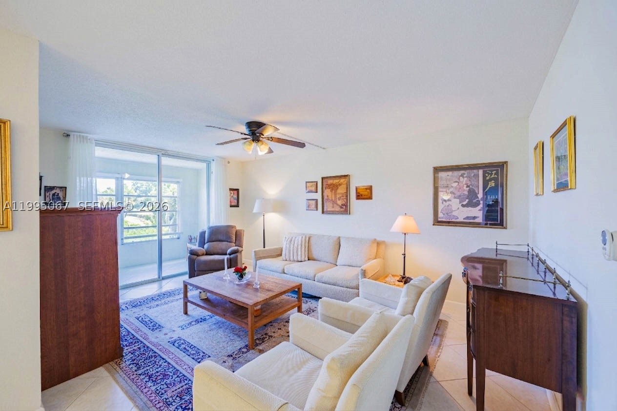 LIME BAY CONDOMINIUM 6 - Residential
