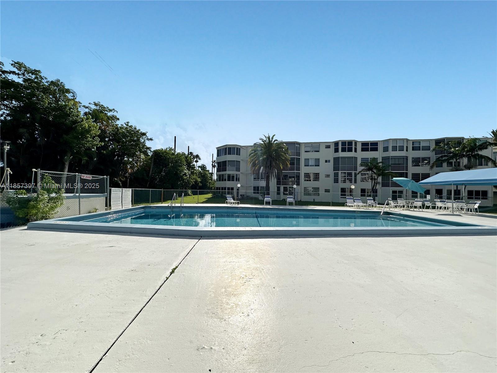 ROLLING GREEN CONDO A - Residential