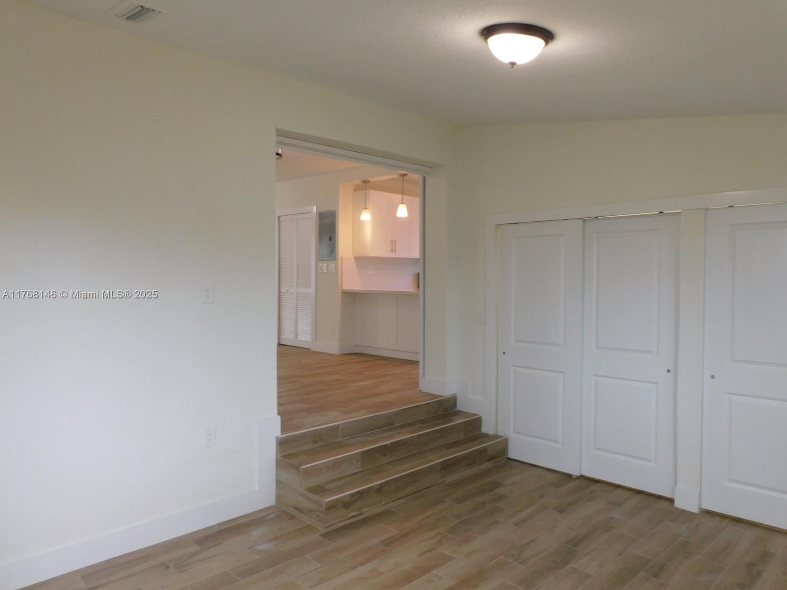 BIRD RD HIGHLANDS - Residential Lease