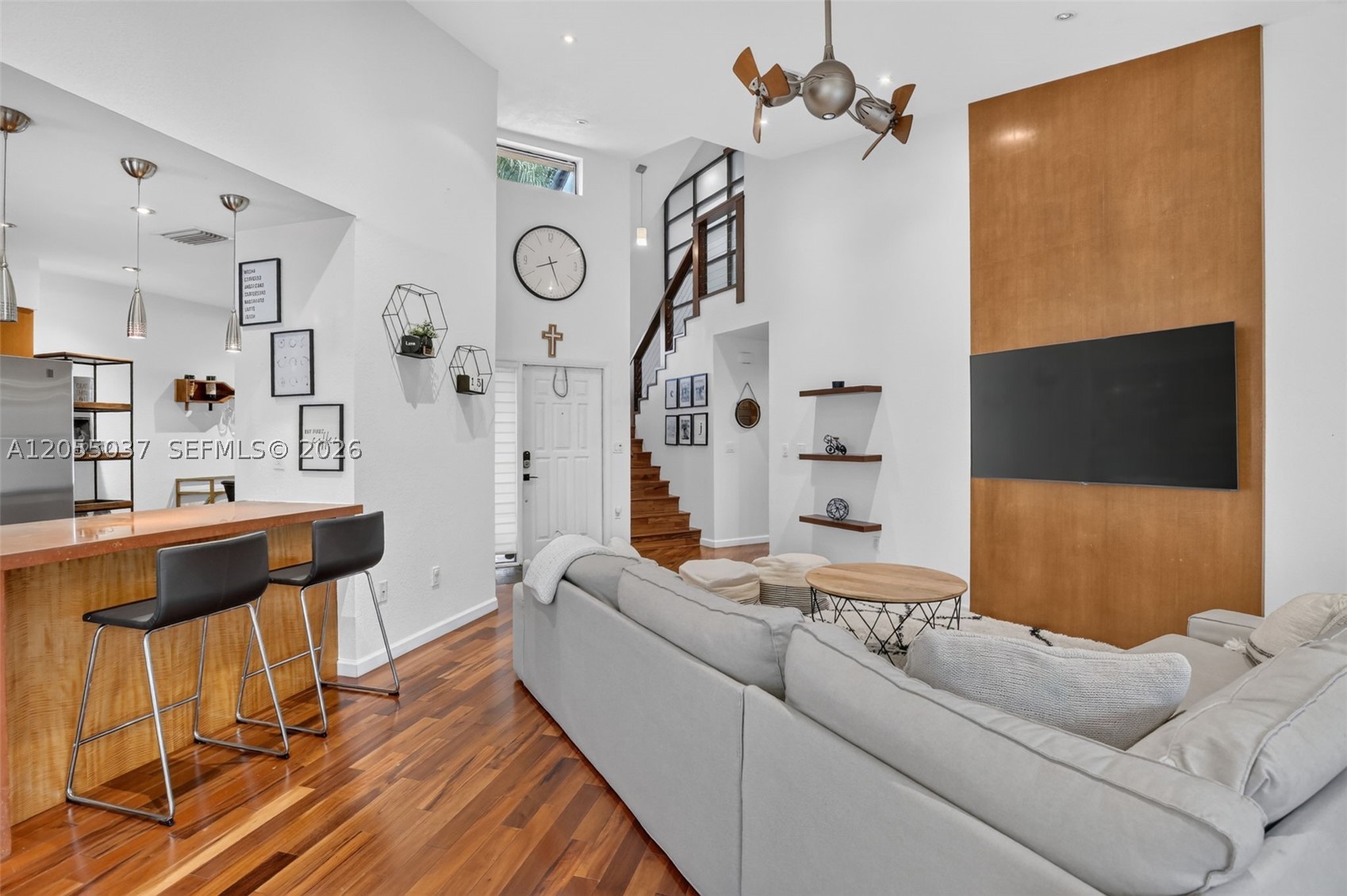 CHELSEA II - Residential