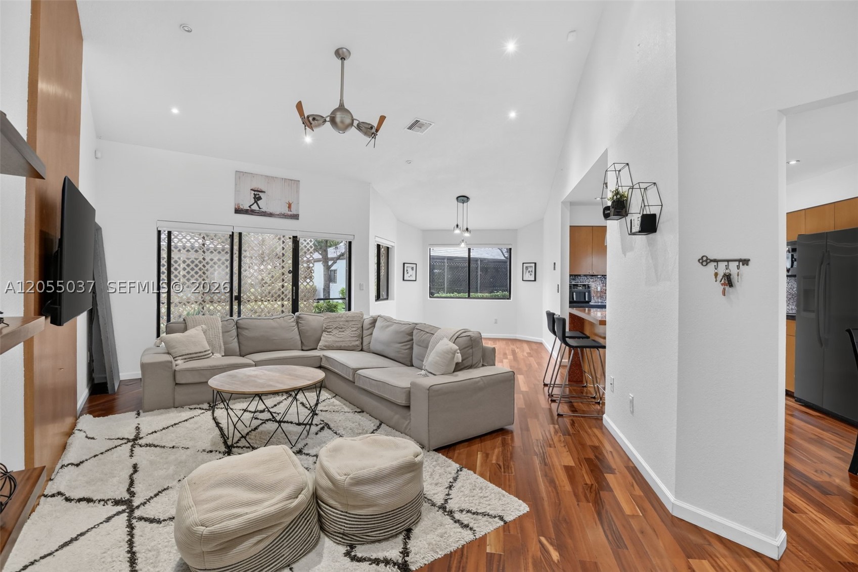 CHELSEA II - Residential