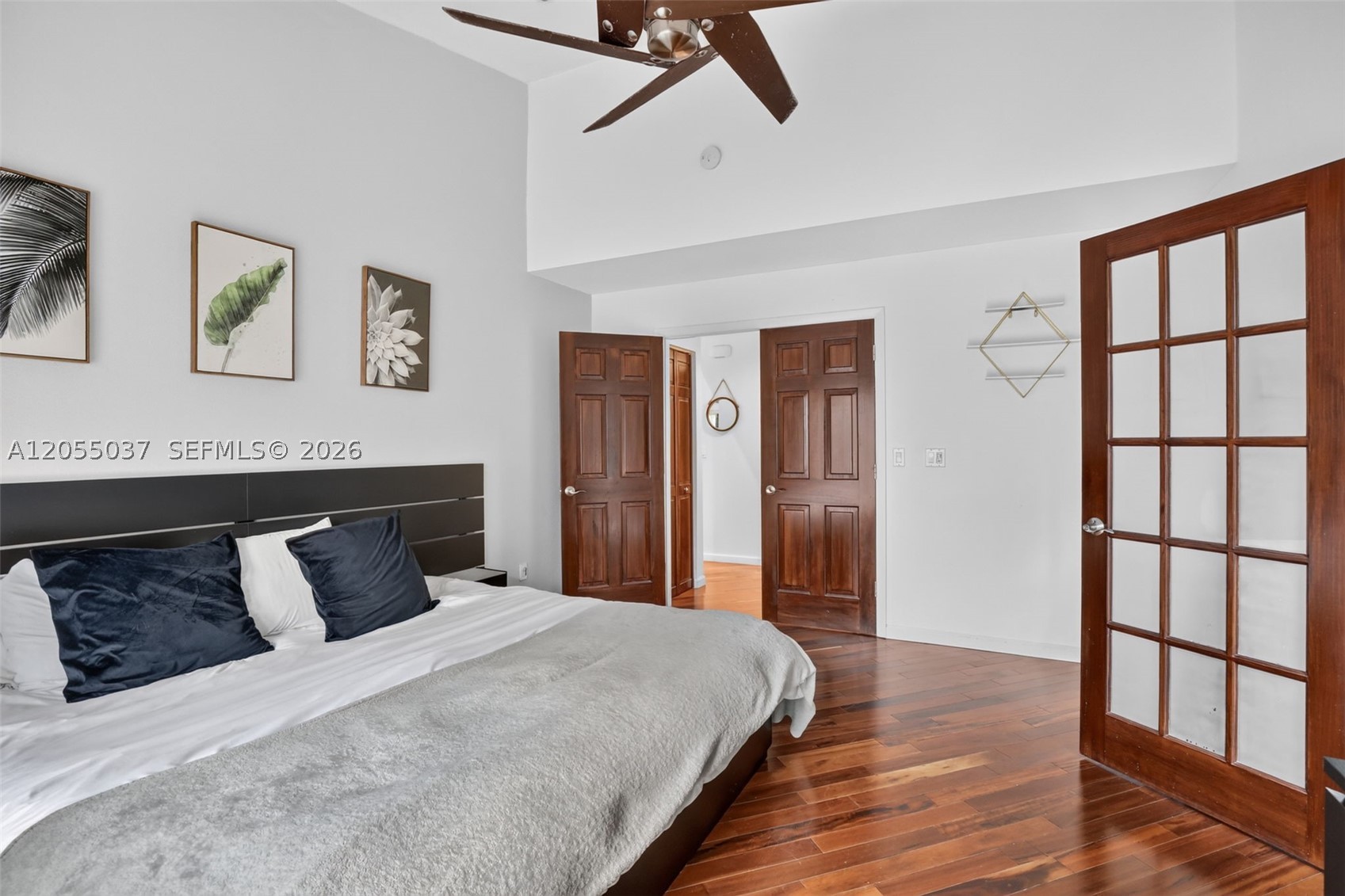 CHELSEA II - Residential