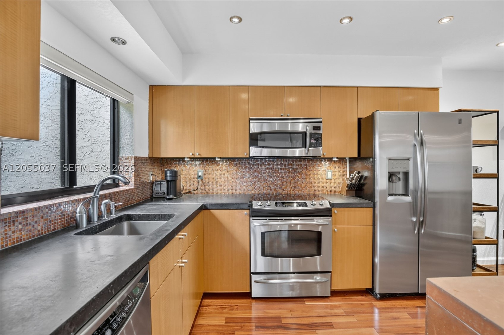 CHELSEA II - Residential