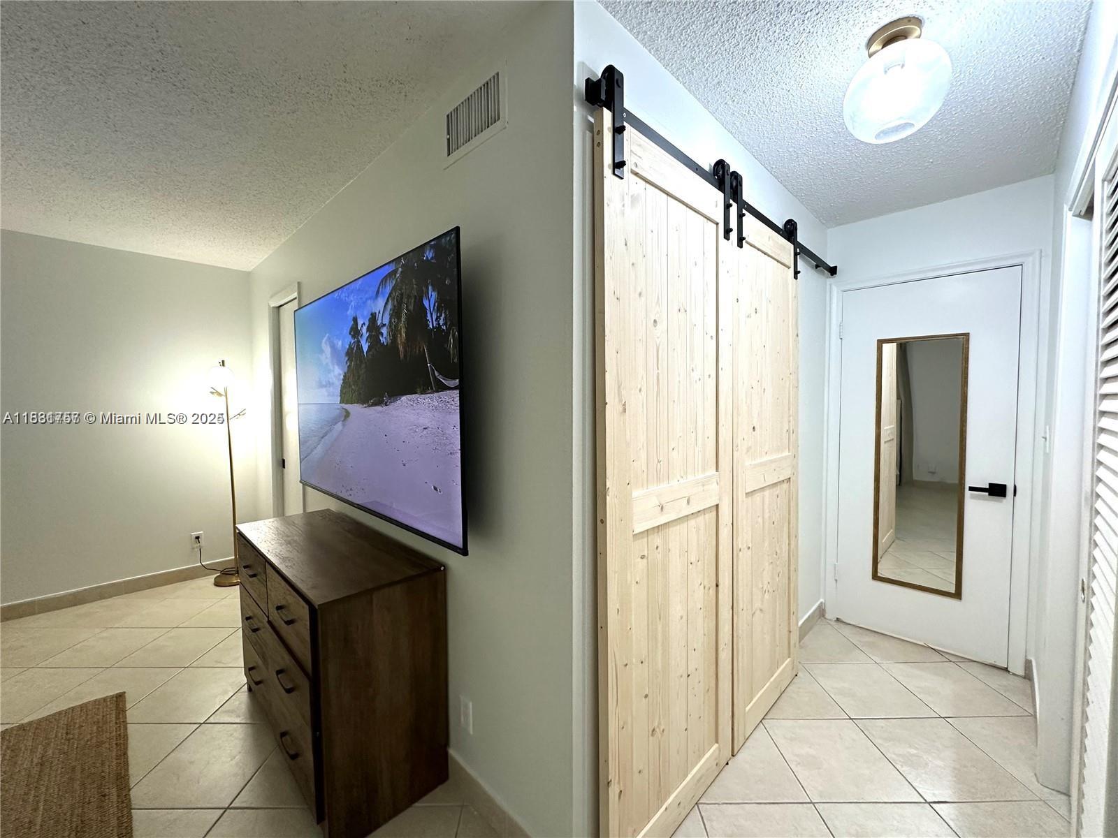 MEADOWBROOK TOWERS CONDO - Residential