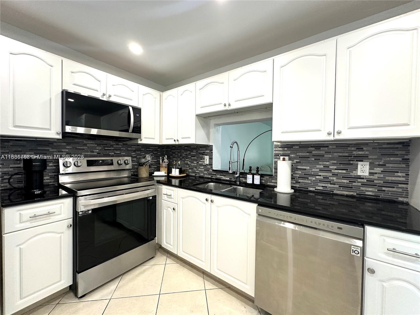 MEADOWBROOK TOWERS CONDO - Residential
