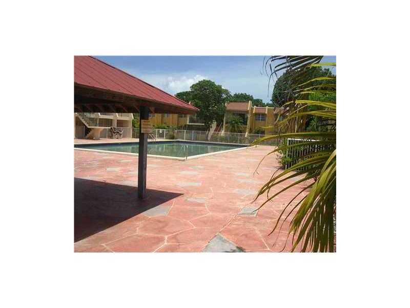 RESIDENCES AT THE FALLS - Residential Lease