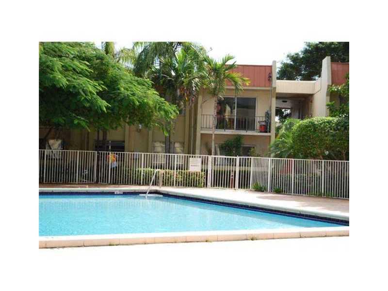 RESIDENCES AT THE FALLS - Residential Lease