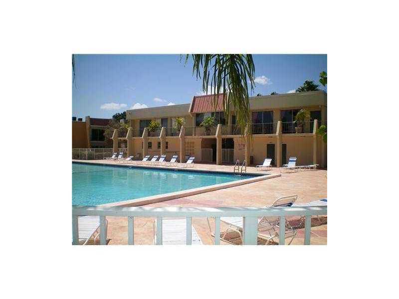 RESIDENCES AT THE FALLS - Residential Lease