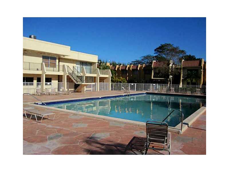 RESIDENCES AT THE FALLS - Residential Lease