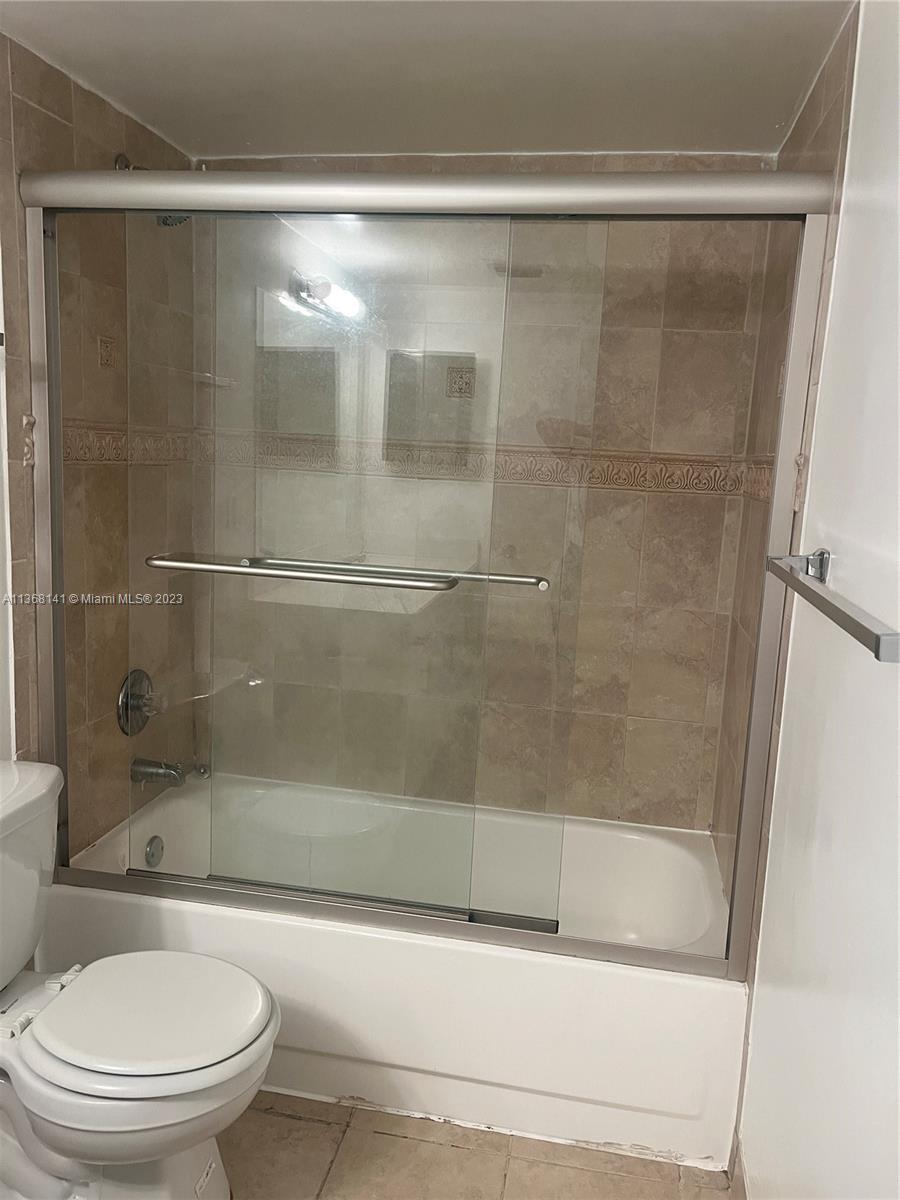 LAS VISTAS AT DORAL CONDO - Residential Lease
