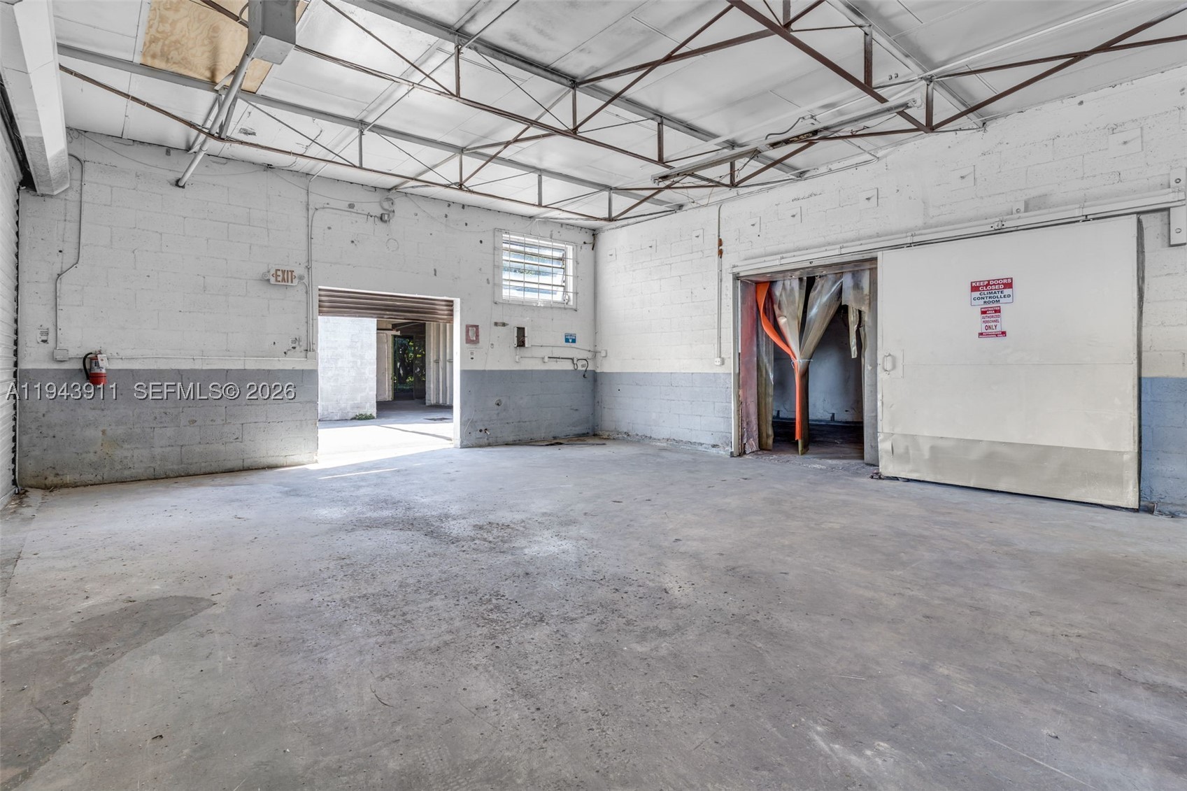 MULTI USE - Commercial Sale