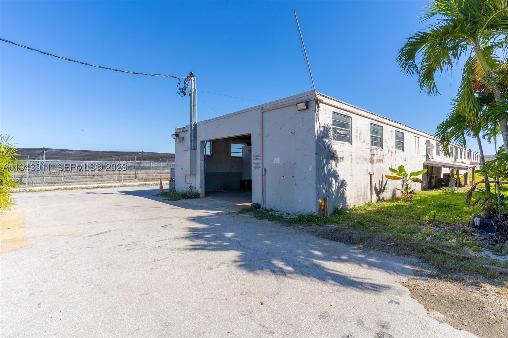 MULTI USE - Commercial Sale