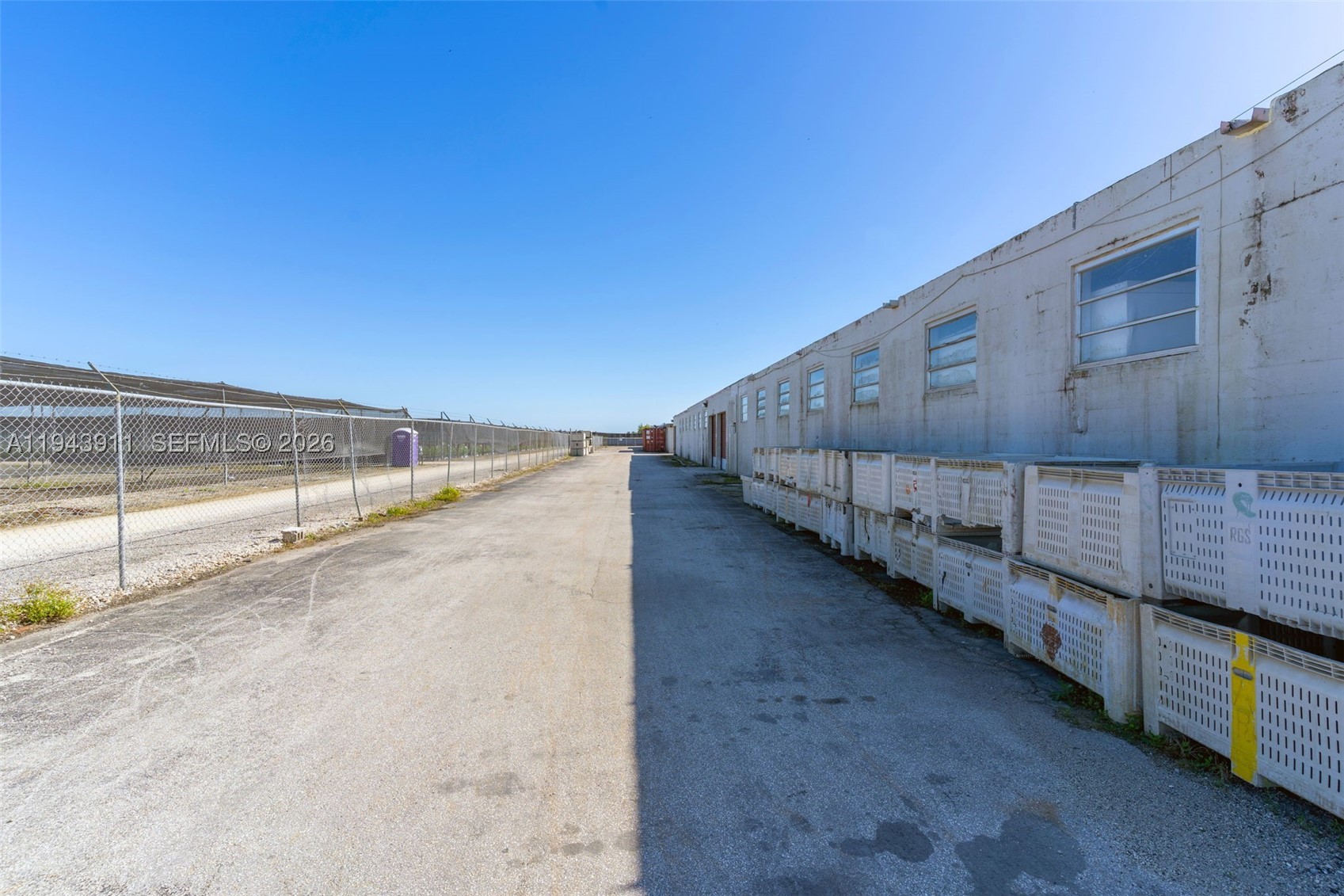 MULTI USE - Commercial Sale