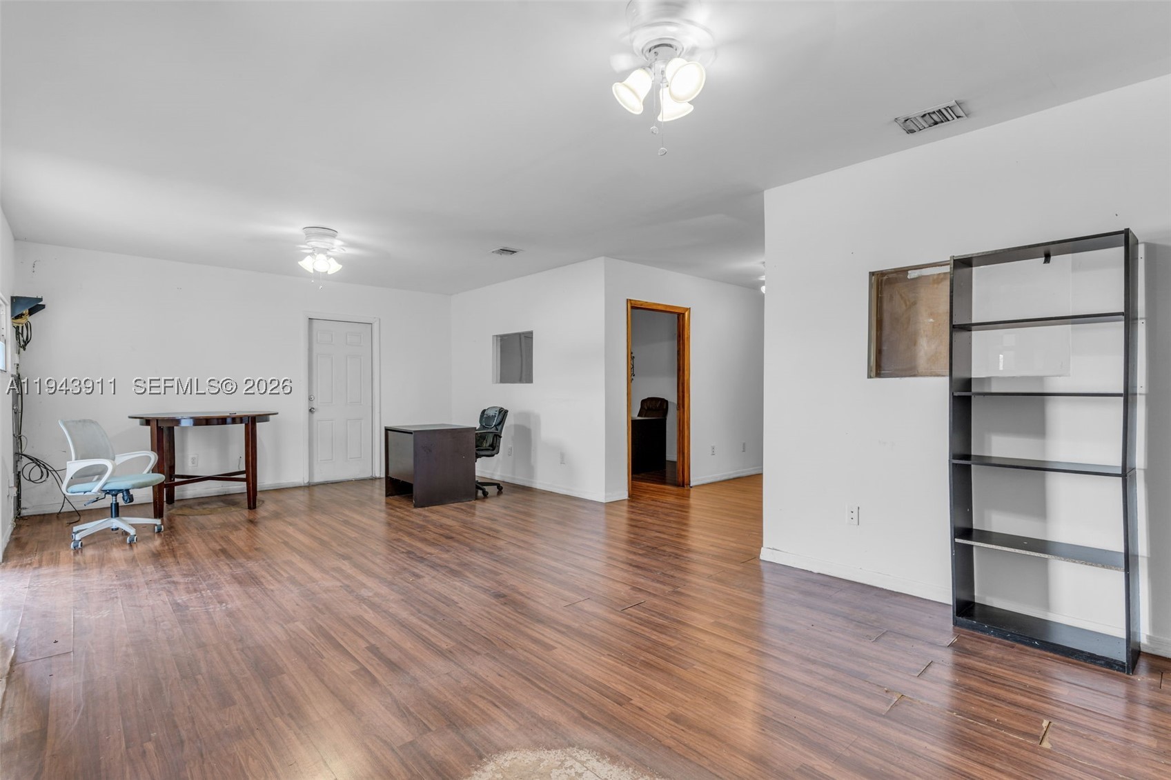 MULTI USE - Commercial Sale
