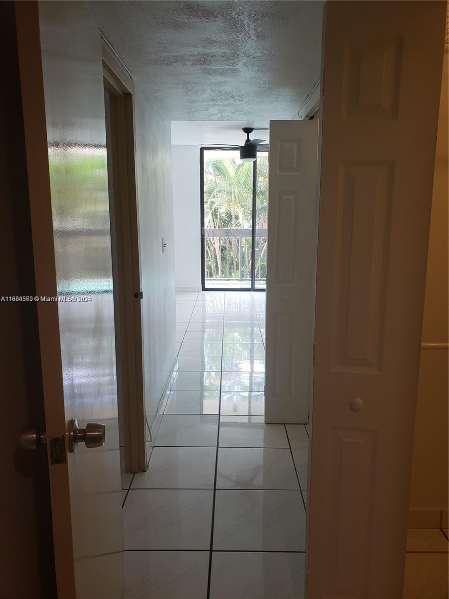 NAUTICO BAY CLUB CONDO - Residential Lease