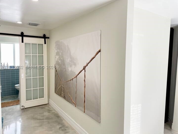 HOLLYWOOD HILLS - Residential Lease