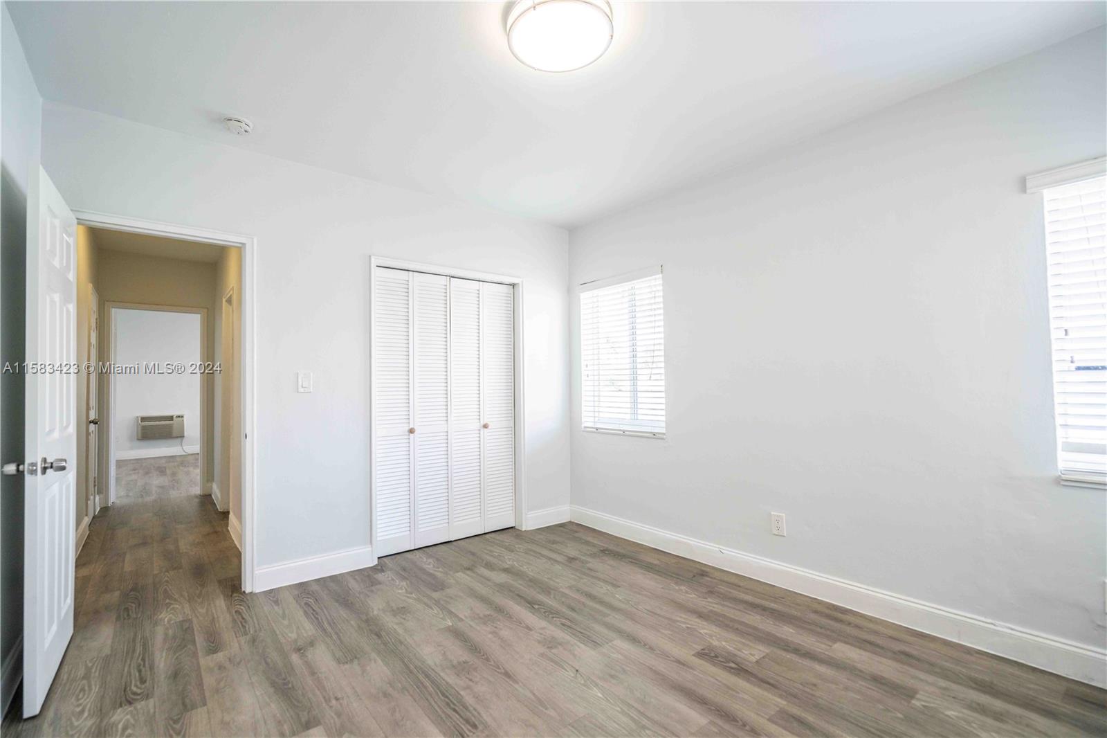 BEACH BAY SUB - Residential Lease