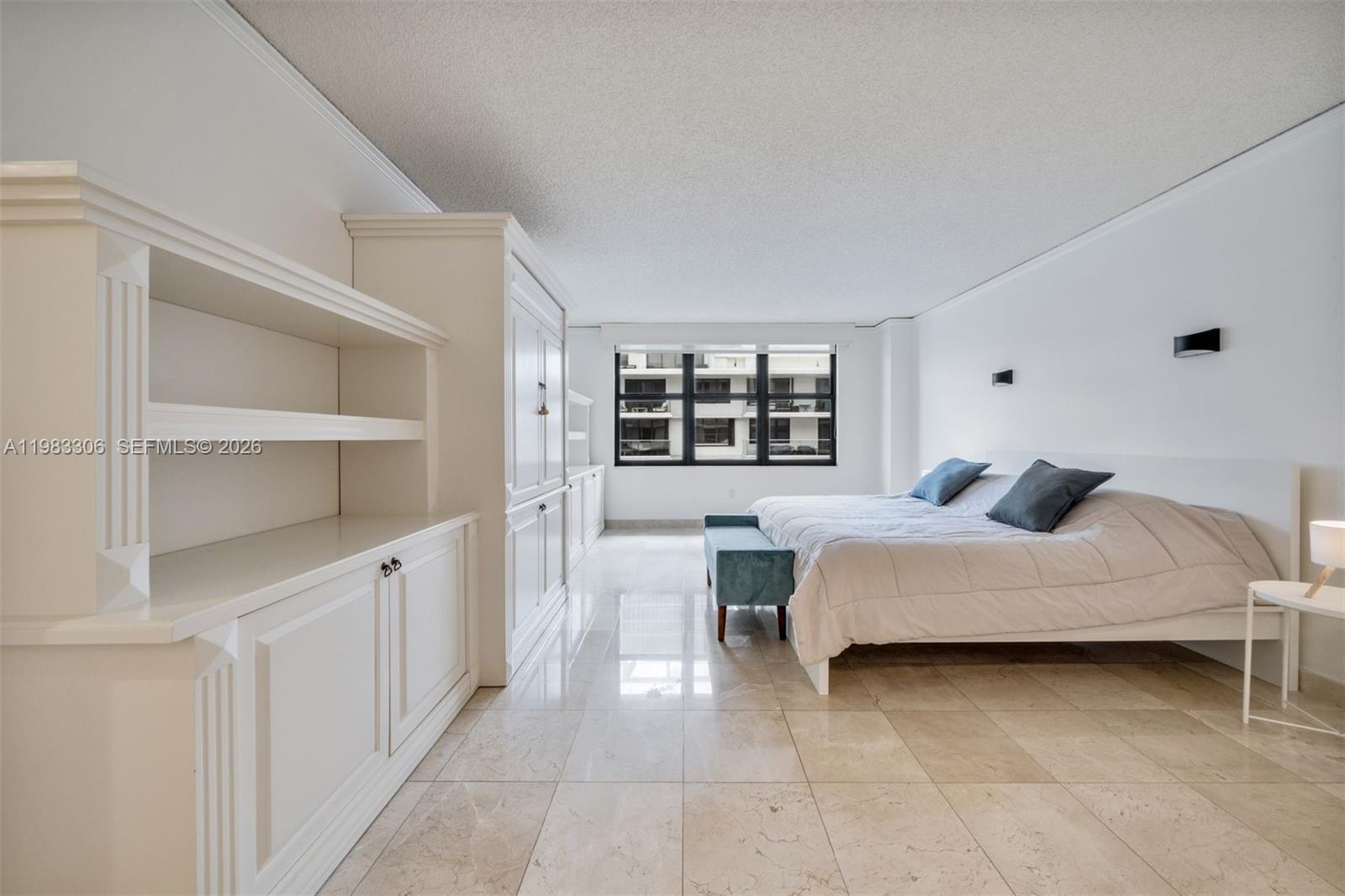 BALMORAL CONDO - Residential