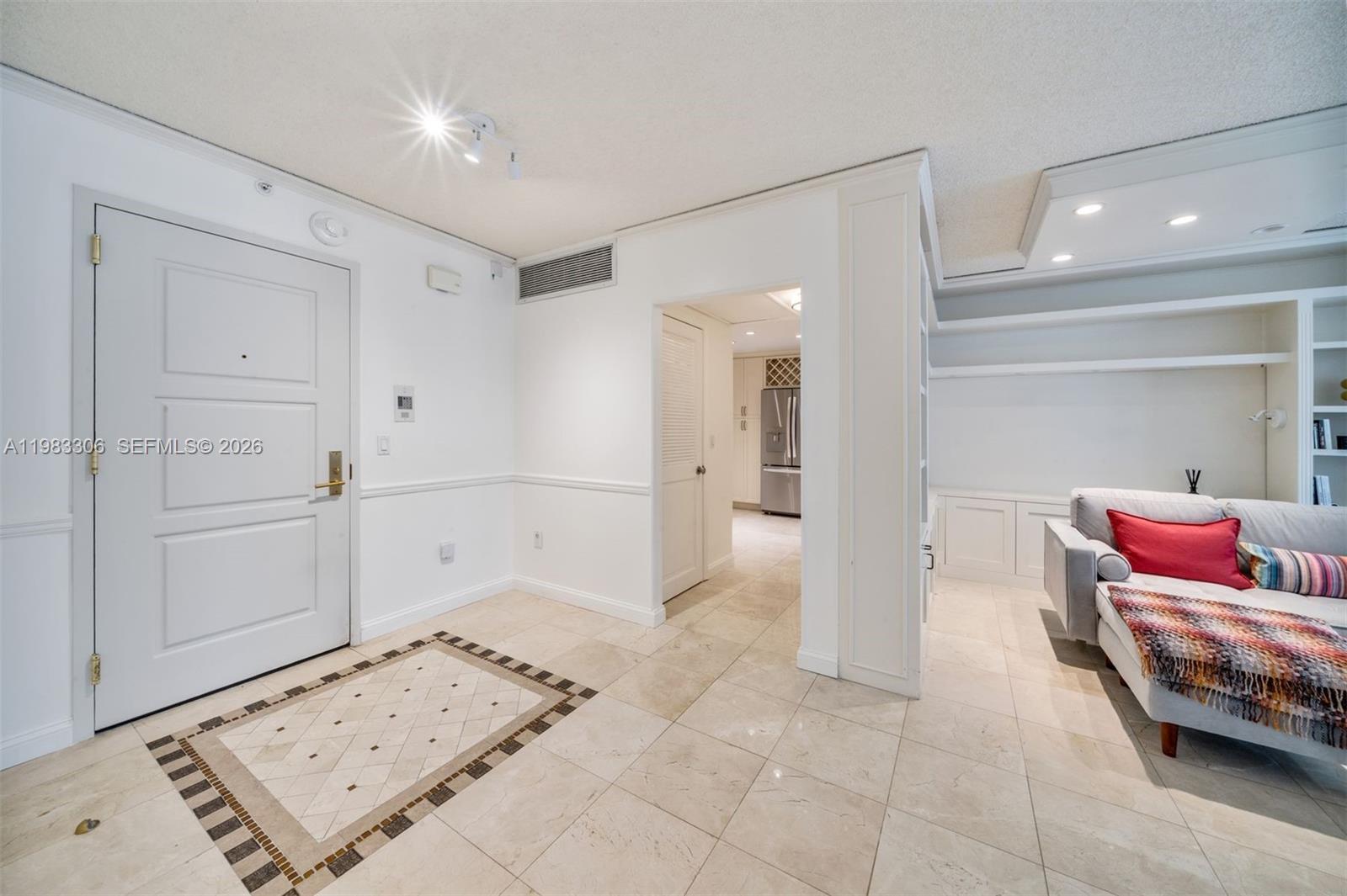 BALMORAL CONDO - Residential