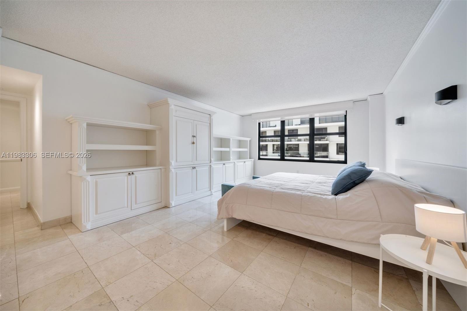 BALMORAL CONDO - Residential