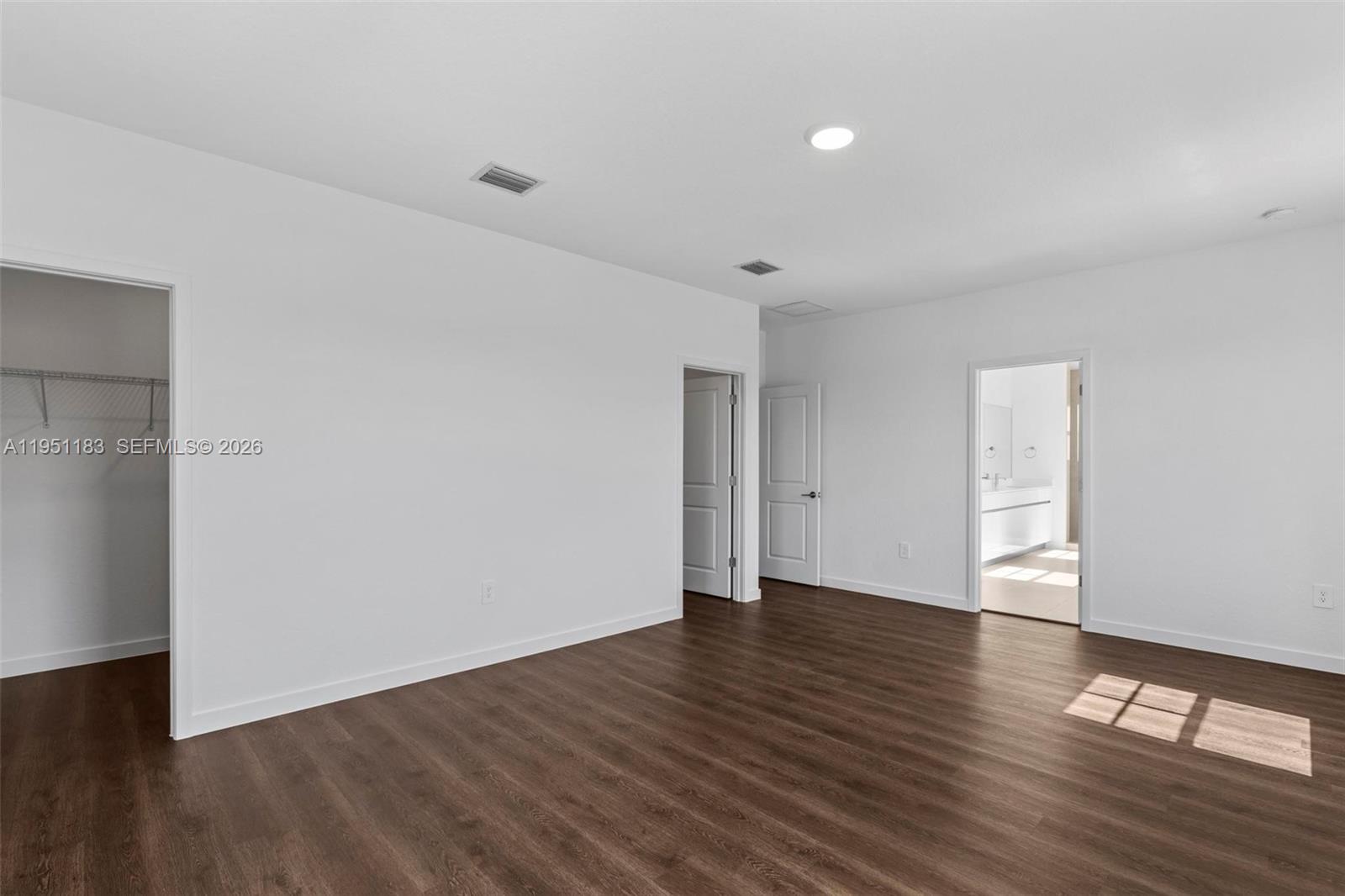 SUNRISE ESTATES - Residential