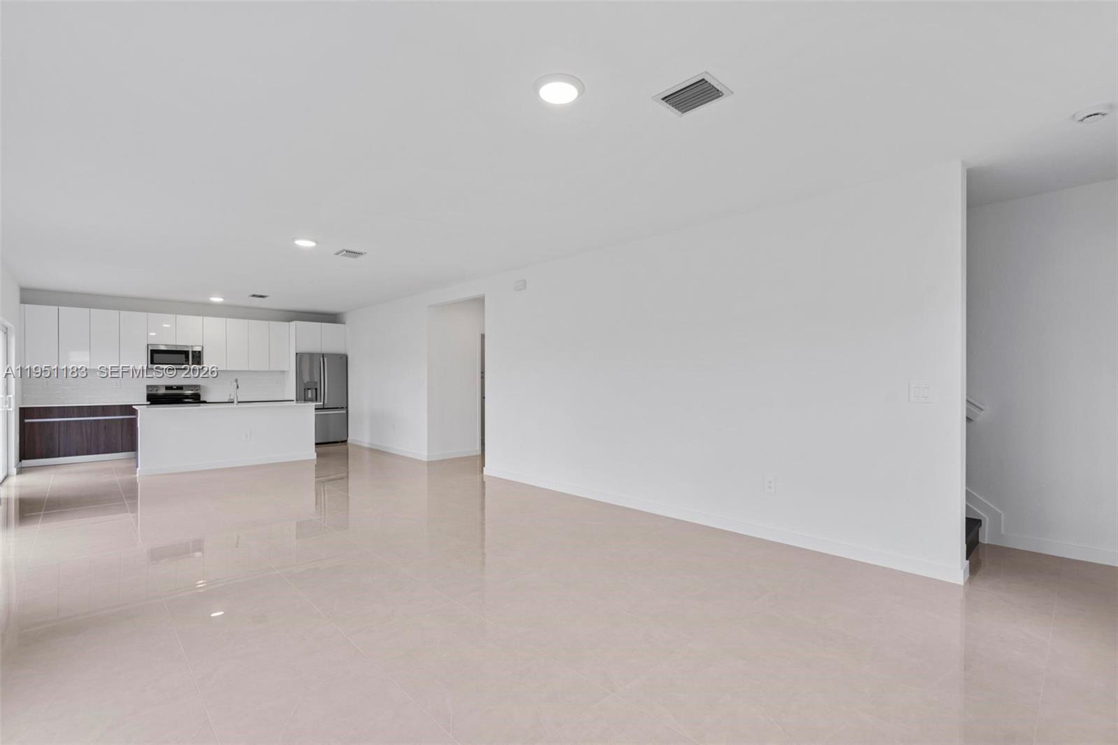 SUNRISE ESTATES - Residential