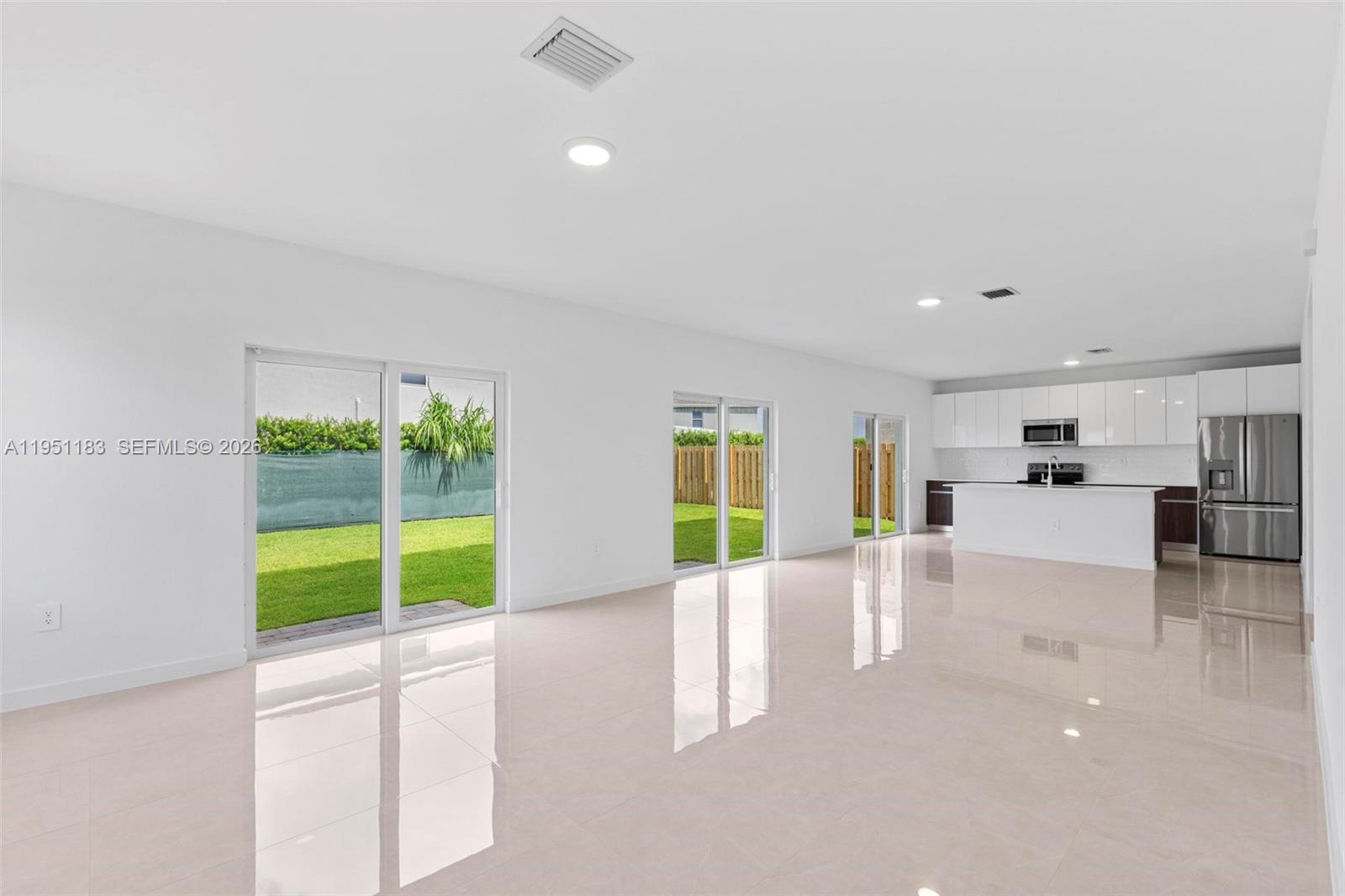 SUNRISE ESTATES - Residential