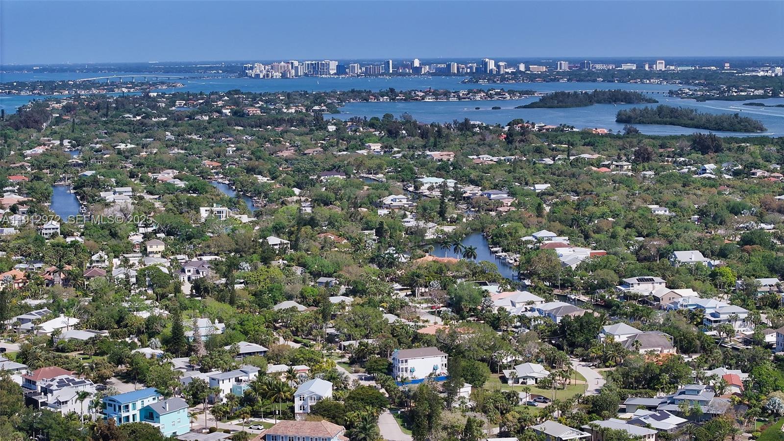 SARASOTA BEACH - Land
