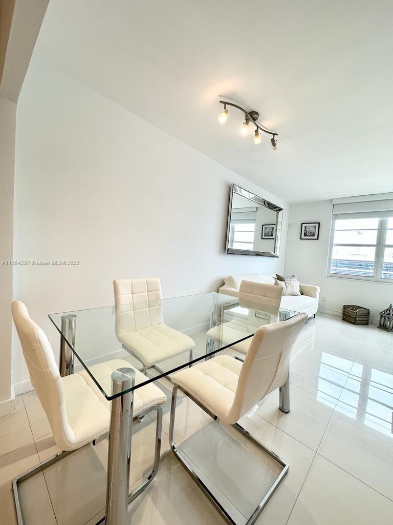 THE DECOPLAGE CONDO - Residential Lease