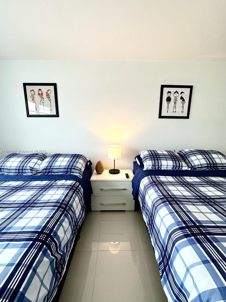 THE DECOPLAGE CONDO - Residential Lease
