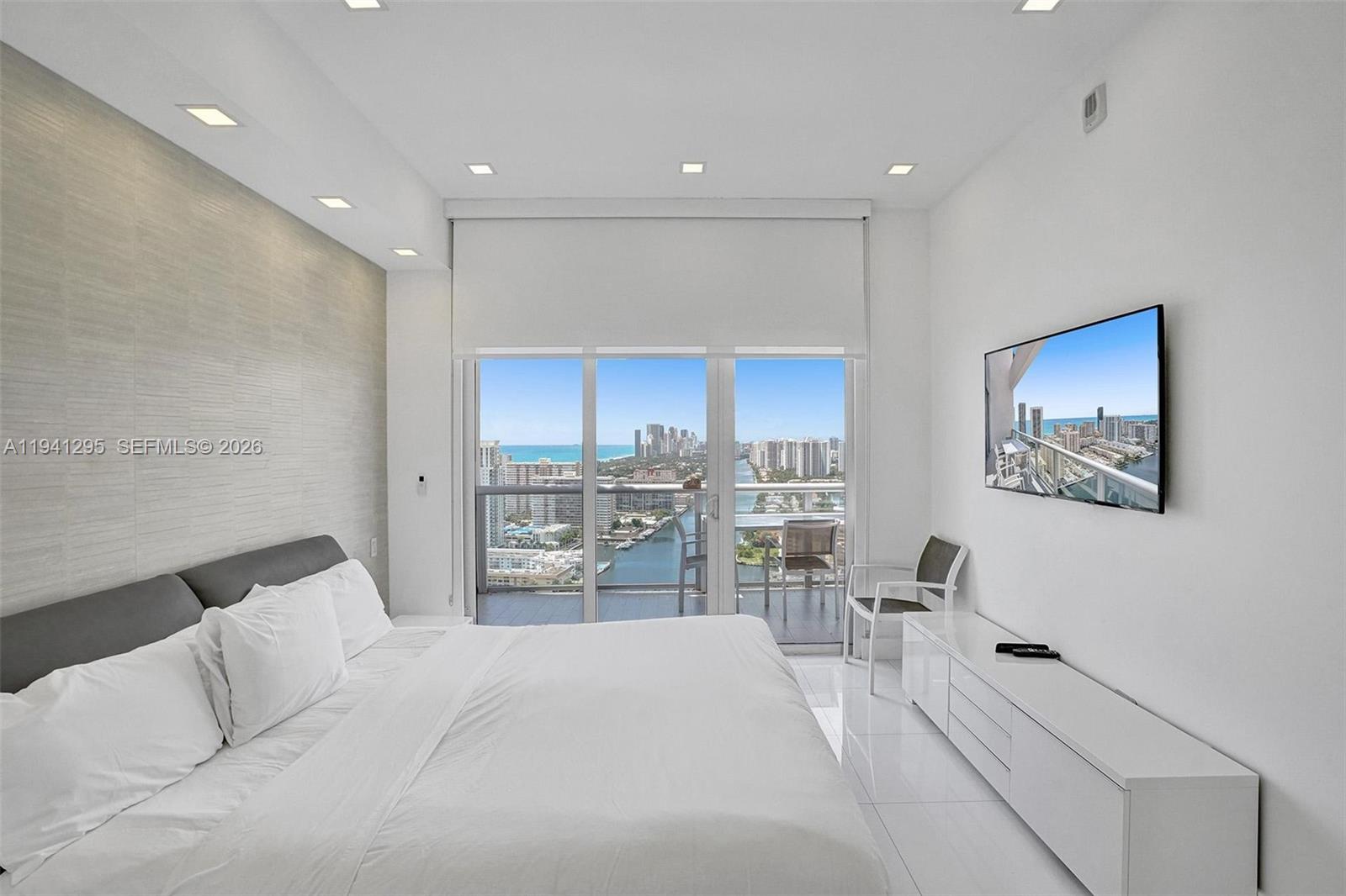 BEACHWALK CONDOMINIUM - Residential