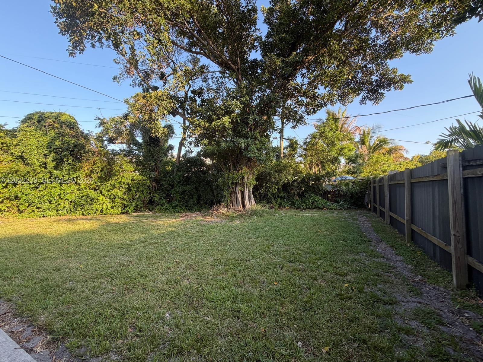 GREYNOLDS PARK GARDENS - Residential Lease