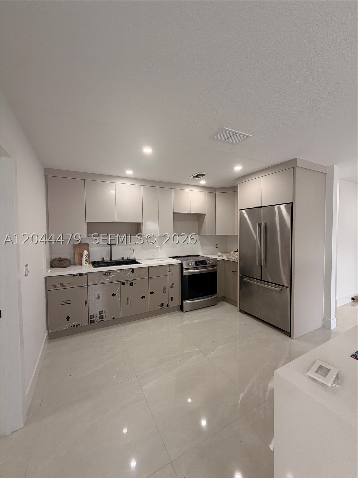 ESSEX VILLAGE 6TH ADDN - Residential