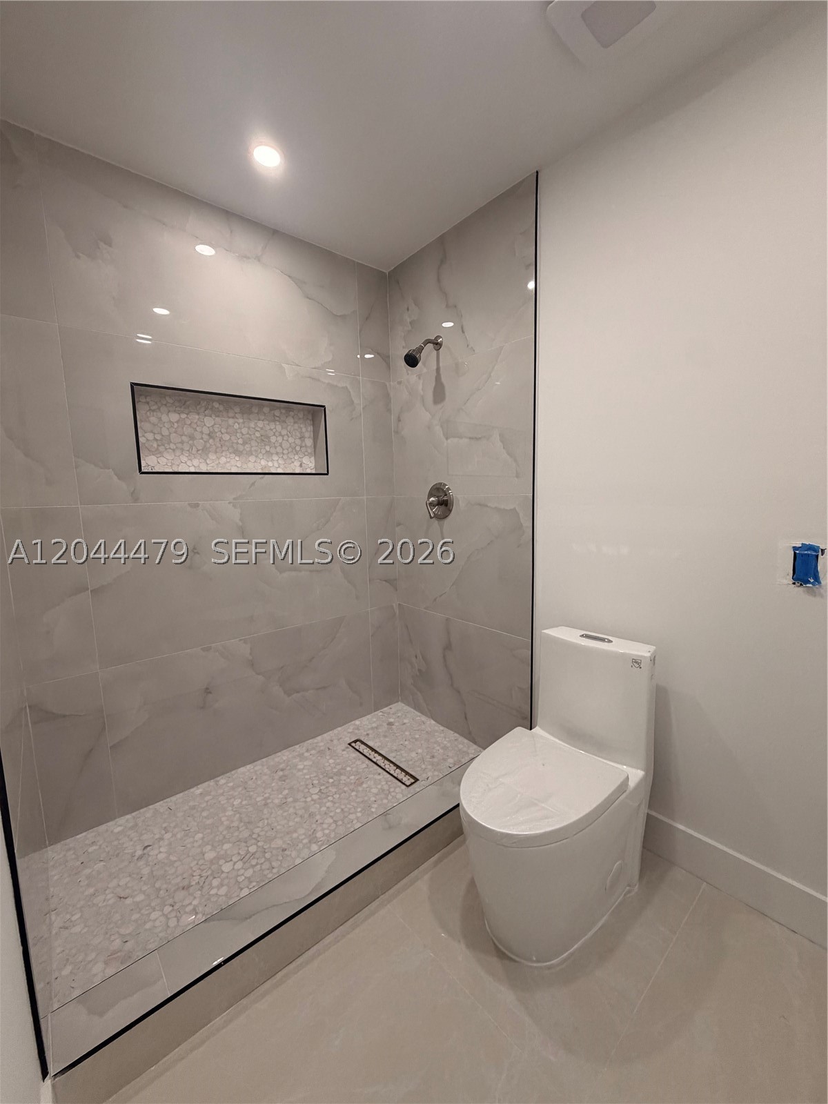 ESSEX VILLAGE 6TH ADDN - Residential