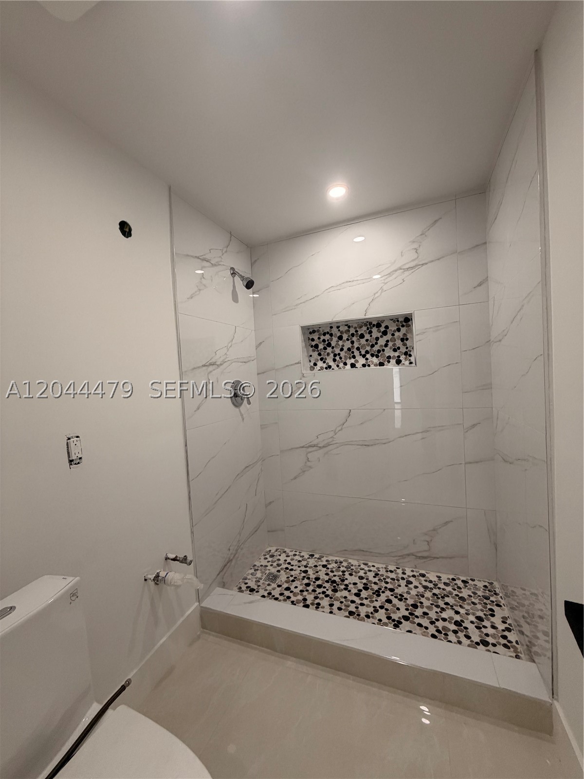 ESSEX VILLAGE 6TH ADDN - Residential