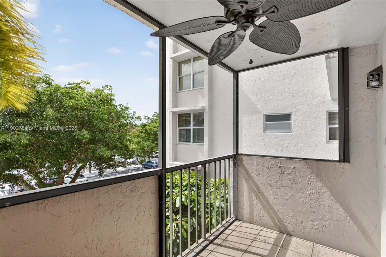 ISLAND CLUB TWO CONDO - Residential