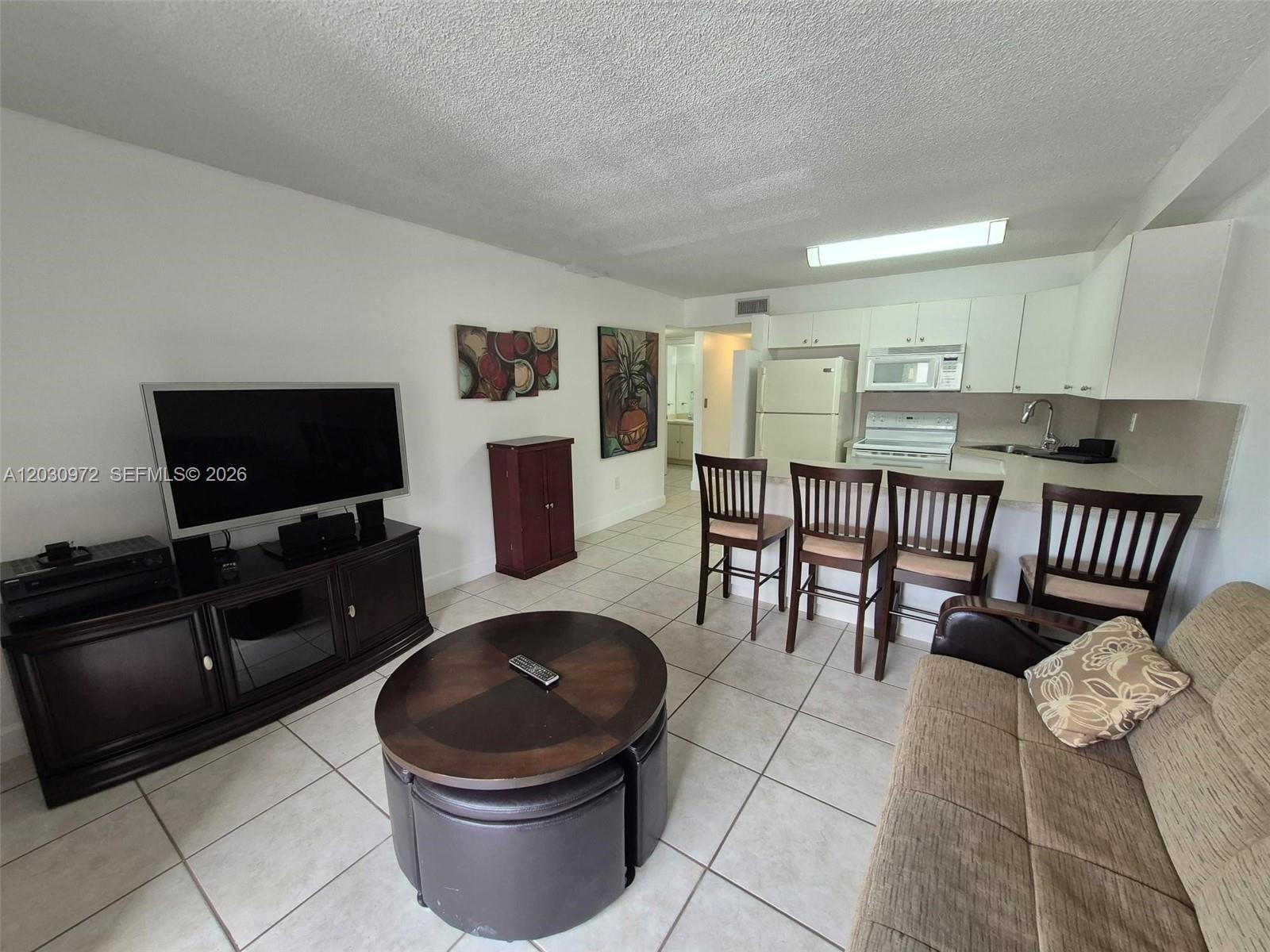 CELEBRITY POINT CONDO - Residential Lease