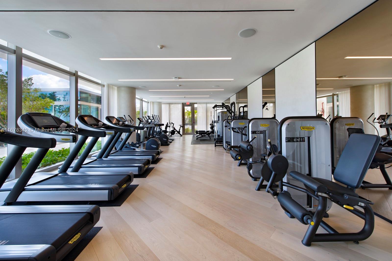 OCEANA BAL HARBOUR CONDO - Residential