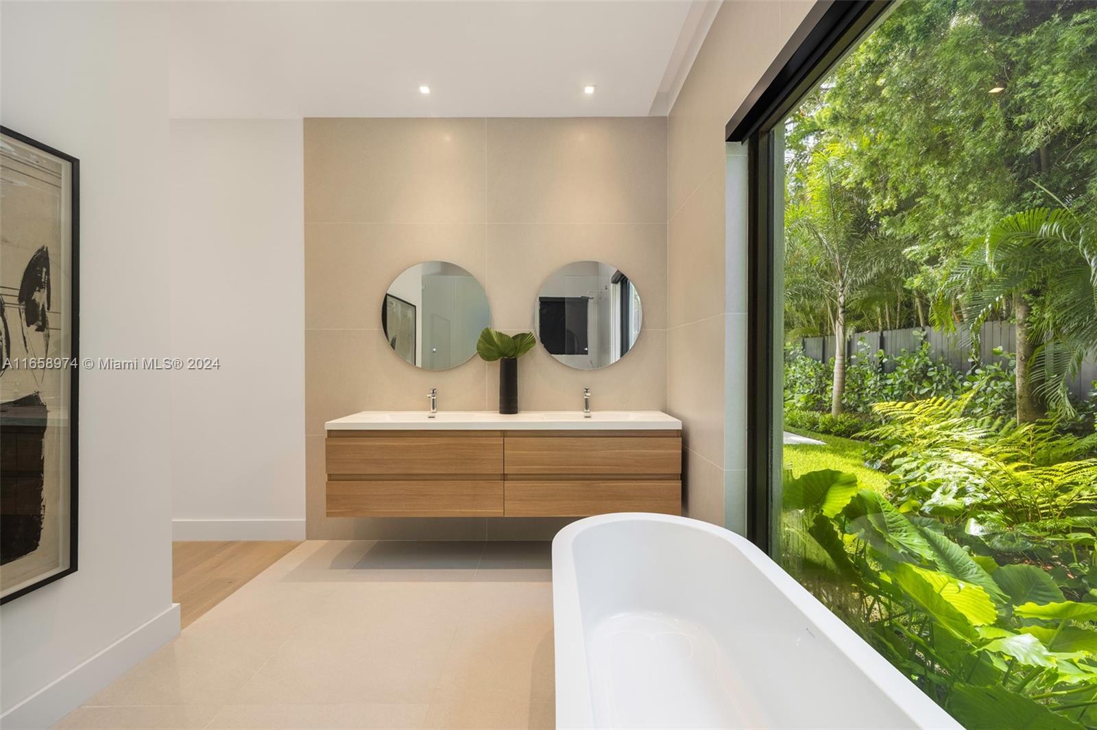 NATOMA PARK - Residential