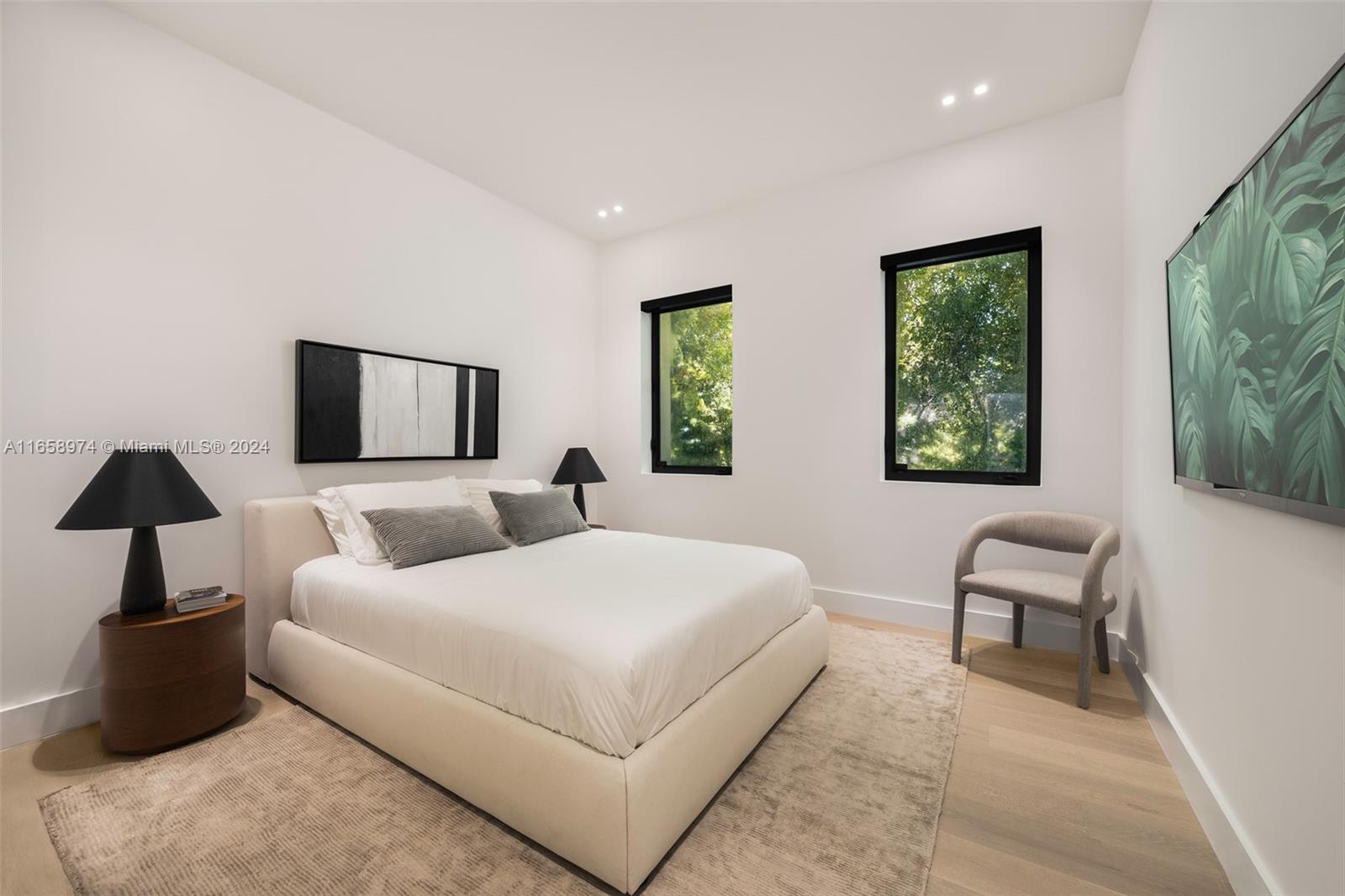 NATOMA PARK - Residential