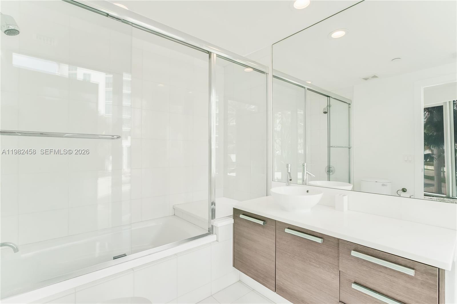ARTECH RESIDENCES AT AVEN - Residential