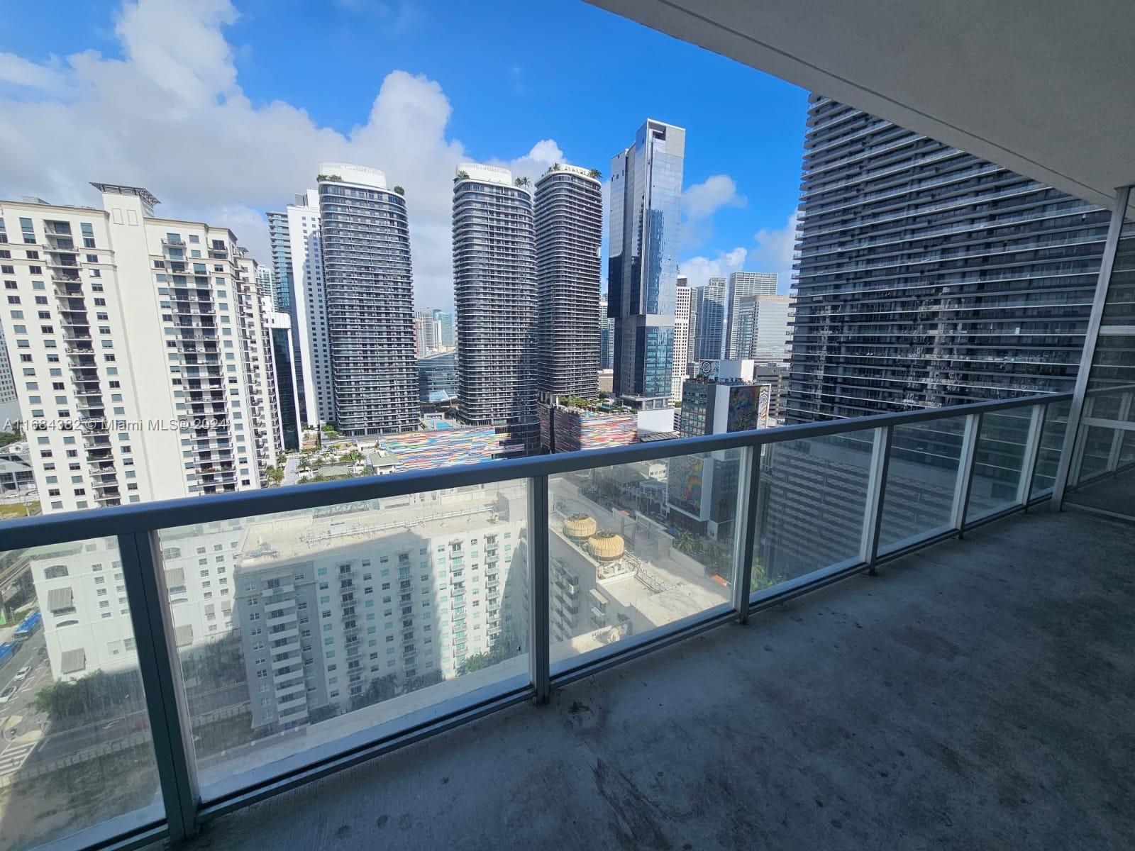 THE AXIS ON BRICKELL II C - Residential Lease