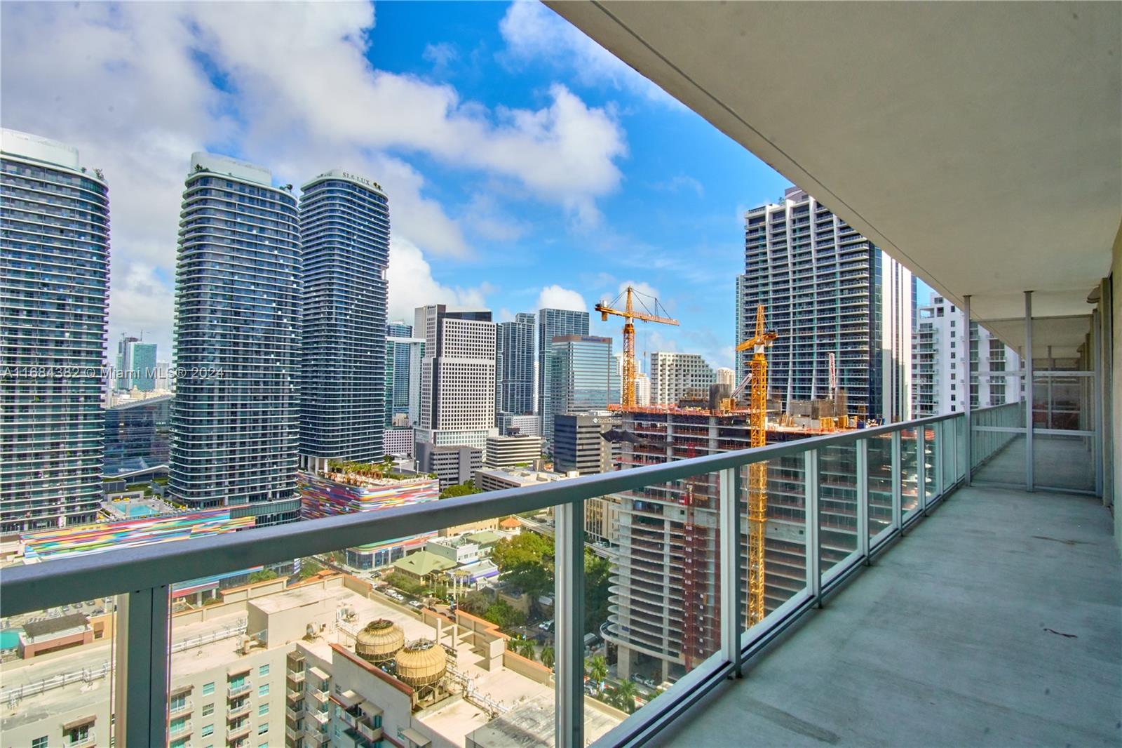 THE AXIS ON BRICKELL II C - Residential Lease