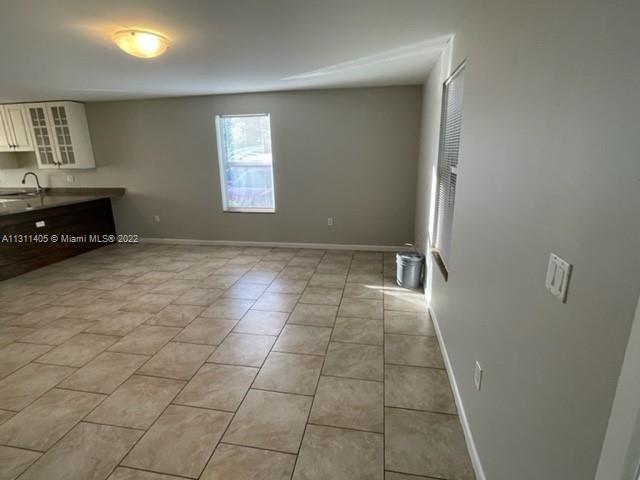 MIAMI GARDENS ESTATES - Residential Lease