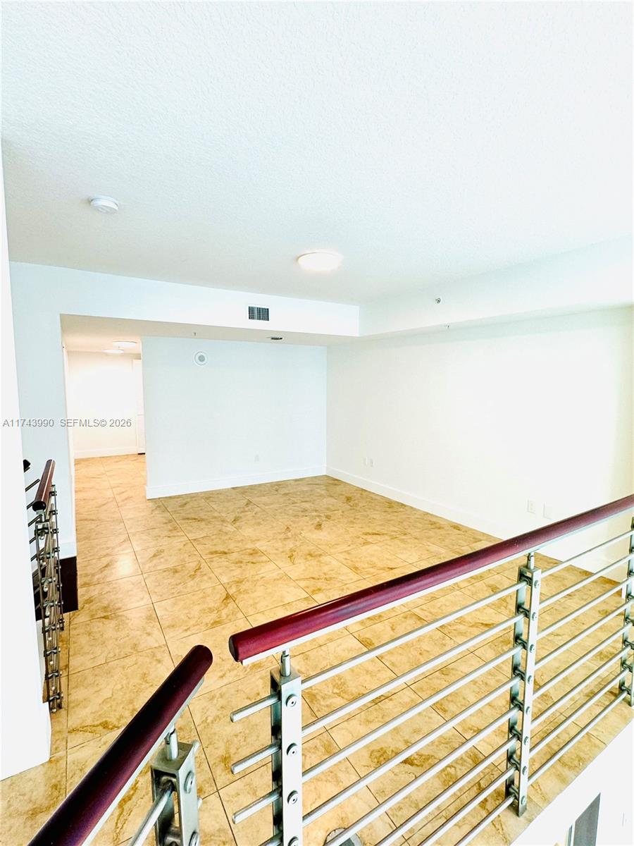 BRICKELL ON THE RIVER S T - Residential